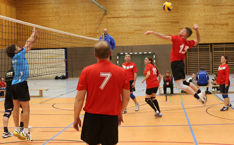abteilungen/volleyball/daten/SpielTag01-Gammertingen-20151017-Rueckraumangriff-close.jpg